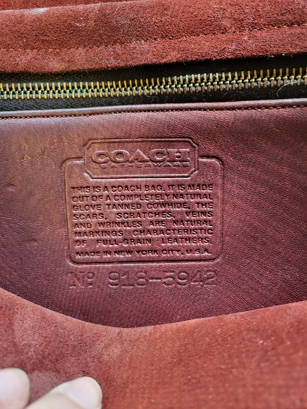 Vintage Coach Covertable Clutch NYC Burgundy - Picture 6 of 6